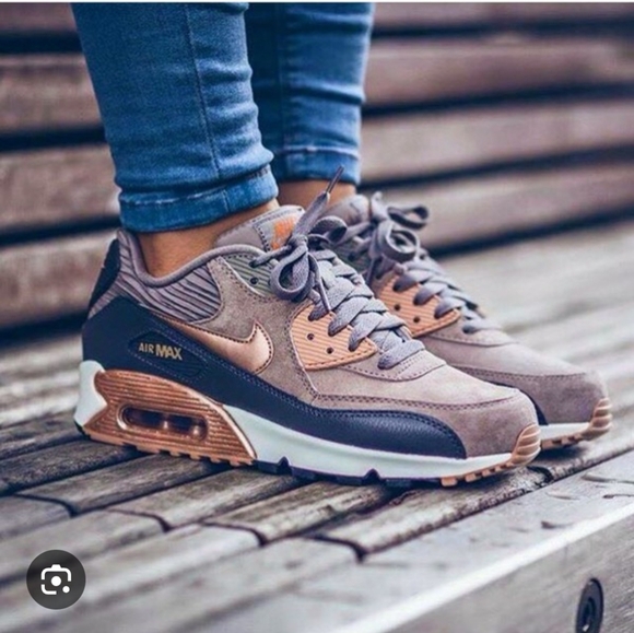 Nike Air Max 90 Rose Gold and Grey Suede 6.5 - Picture 1 of 8